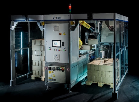 New Sidel Agile, Compact Palletising Unit Combines Robotics and Cobotics.