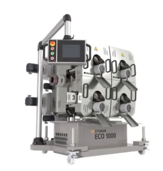 High-performance melt filters remove impurities and contaminants from the recycling melt stream.